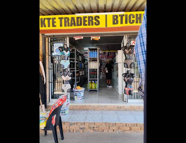 BUSINESS FOR SALE IN LENASIA SOUTH